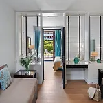 Princess Resort, Santikos Collection Station touristique
