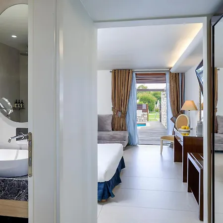Princess Resort, Santikos Collection