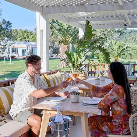 リゾート Princess Resort, Santikos Collection アギア・パラスケヴィ