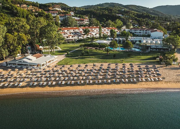 리조트 Princess Resort, Santikos Collection 아기아 파라스케비