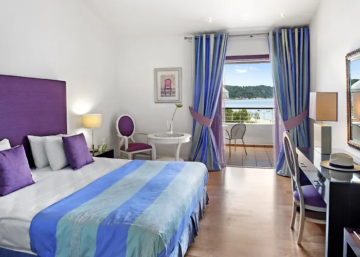 Princess Resort, Santikos Collection