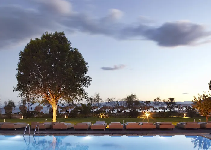 리조트 Princess Resort, Santikos Collection